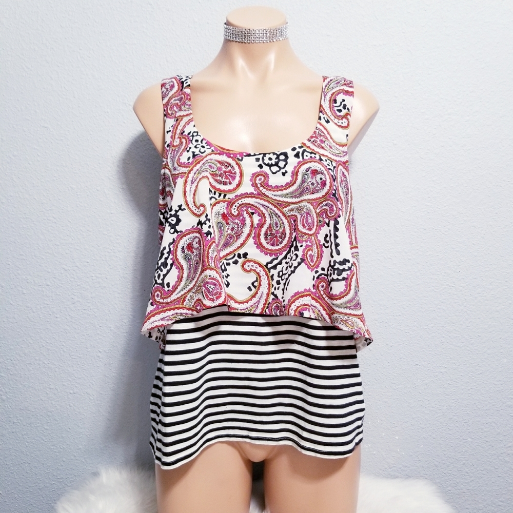 Women’s Paisley Layered Tank Top in Pink and Black - Medium
